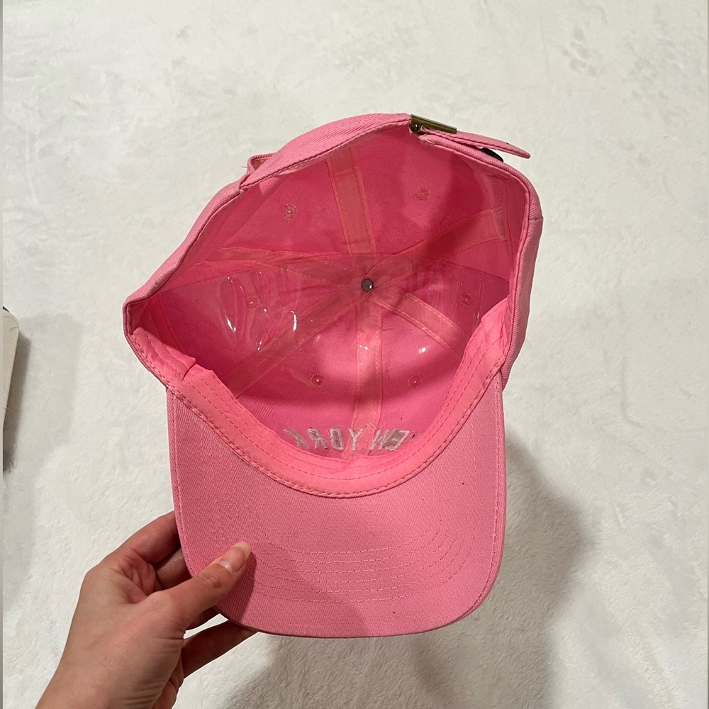 Brand New Pink New York Hat - One Size - Picture 3 of 4